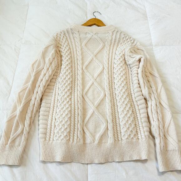 NWOT Aelfric Eden Retro 90s Cream Cable Knit Sweater Size M – Cozy Chunky Knit - Picture 8 of 8